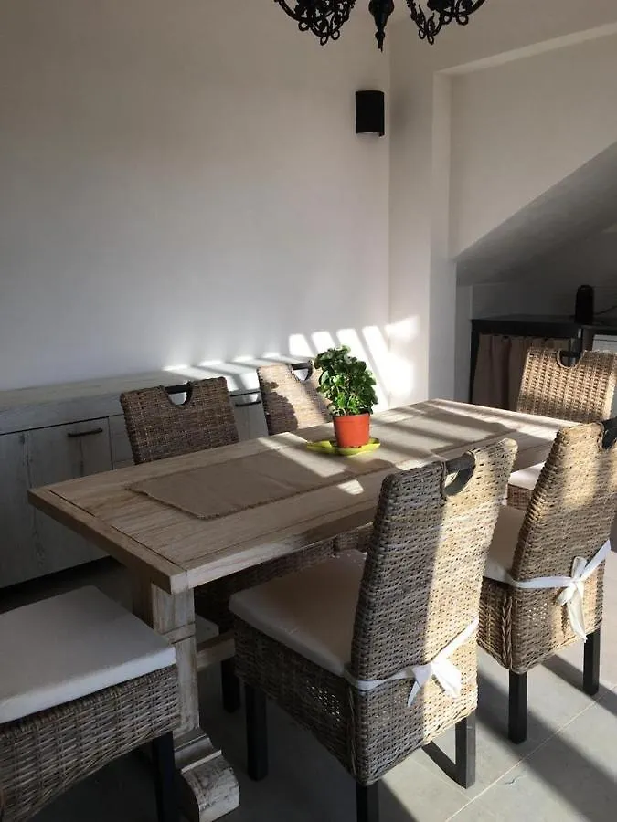 Casa Vigna Da Michela Βίλα Φαβινιάνα 0*,  Ιταλία